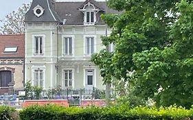 La Bonne Maison 3 - Maison D'Hotes